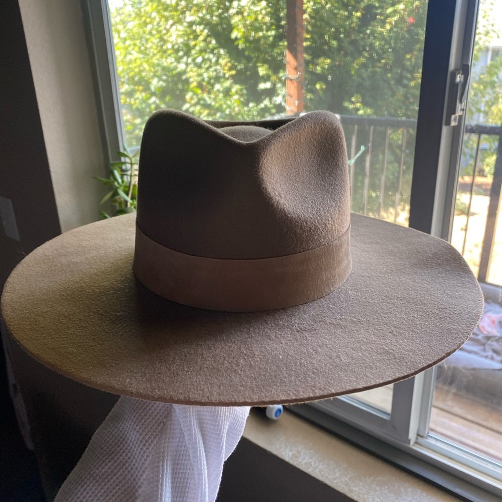 Lack of Color Hat
